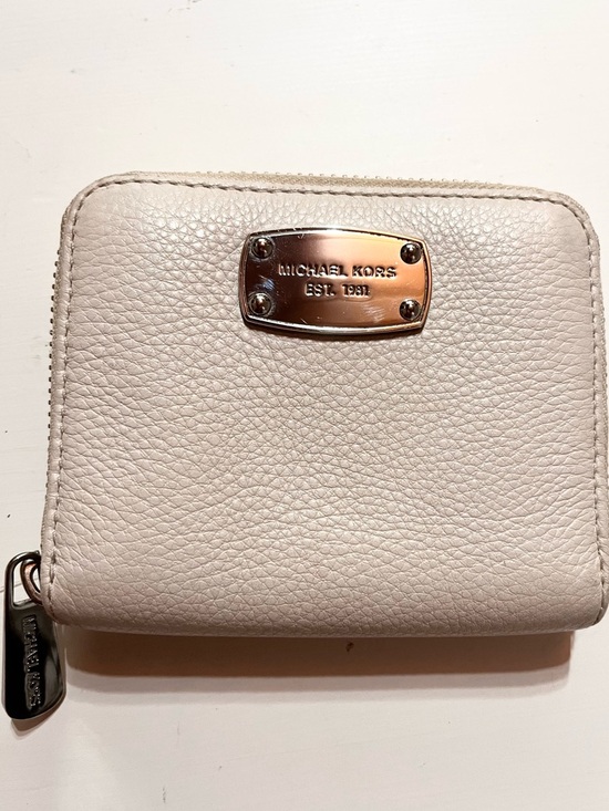 Michael Kors Handbags - Michael Kors Small Cream Leather Wallet
